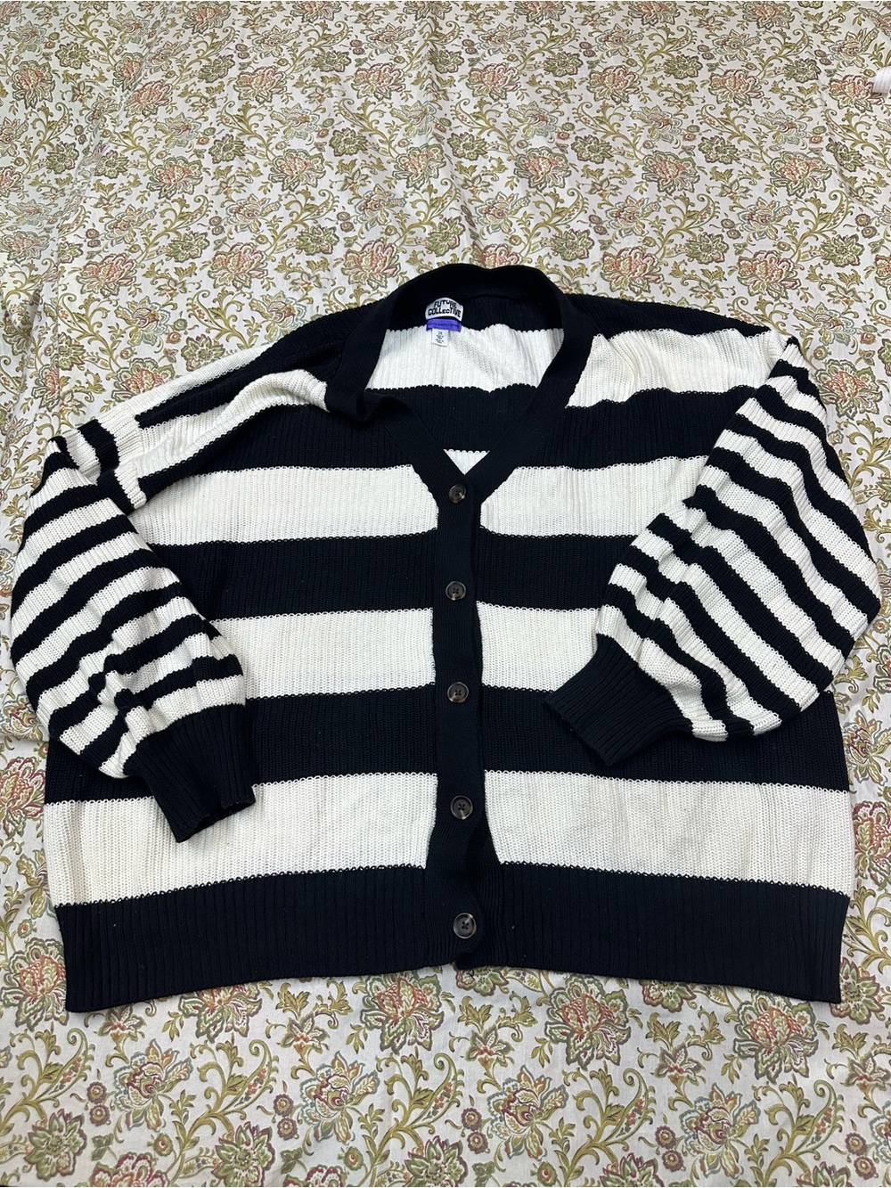 100% cotton Striped Black and White Button-Front Cardigan